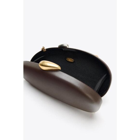 ZARA METALLIC CLOSURE CLUTCH - Picture 5 of 5